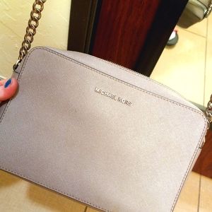 MICHAEL KORS CROSSBODY